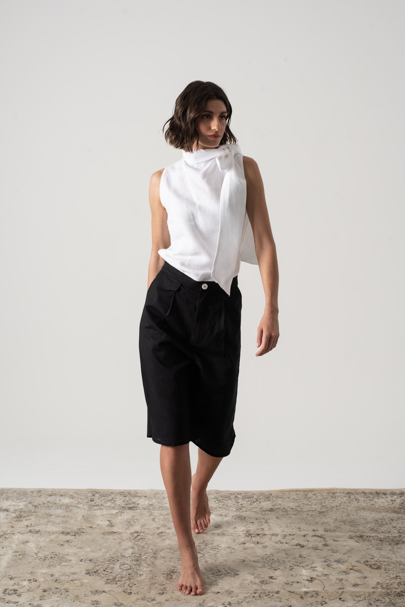 Axel Linen Tie Top White Luxmii