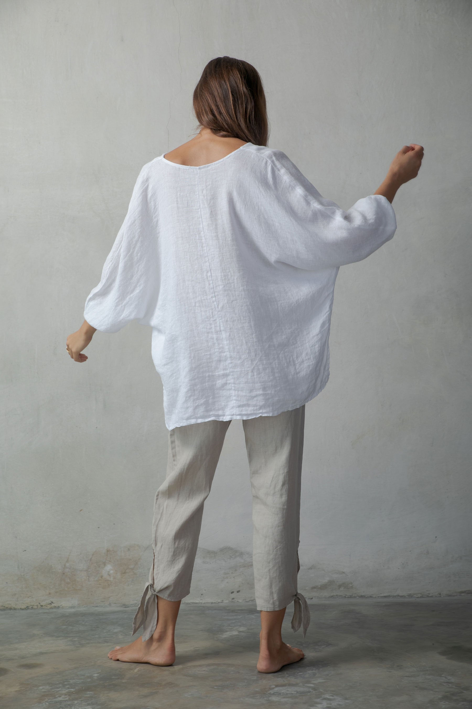 Relaxed Pallocino Linen Top White Luxmii