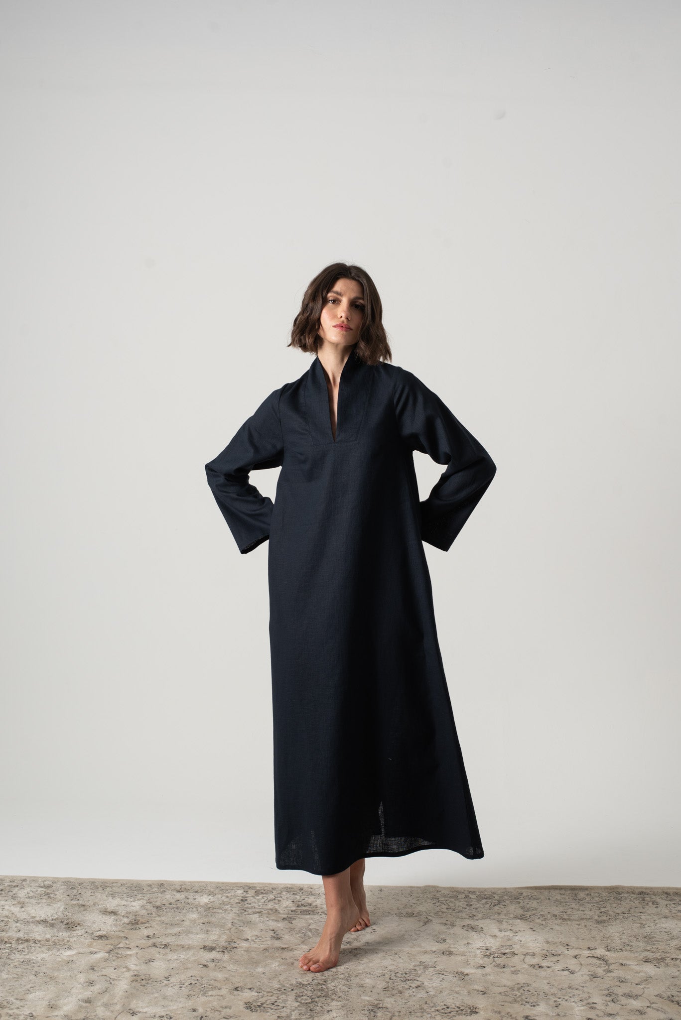 Alarik Linen Kaftan Navy LUXMII