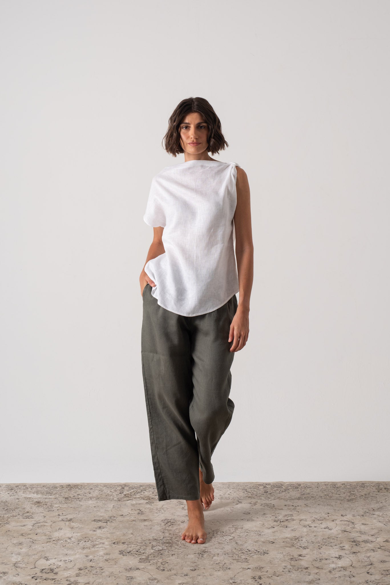 Asymmetrical Linen Knot Top White Luxmii