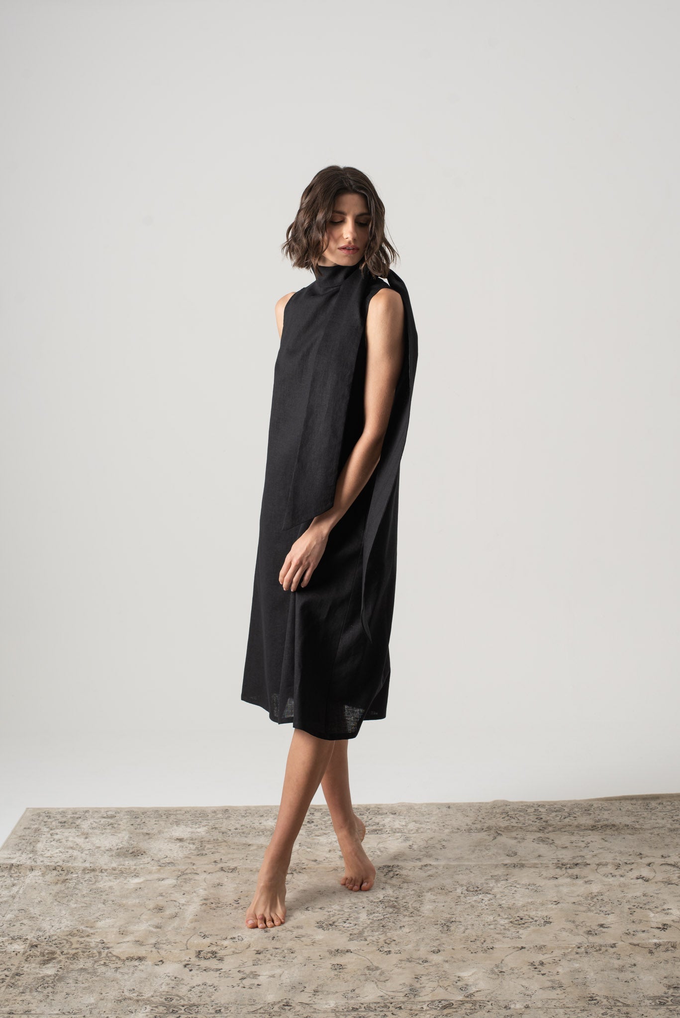 Axel Linen Tie Dress Black Luxmii