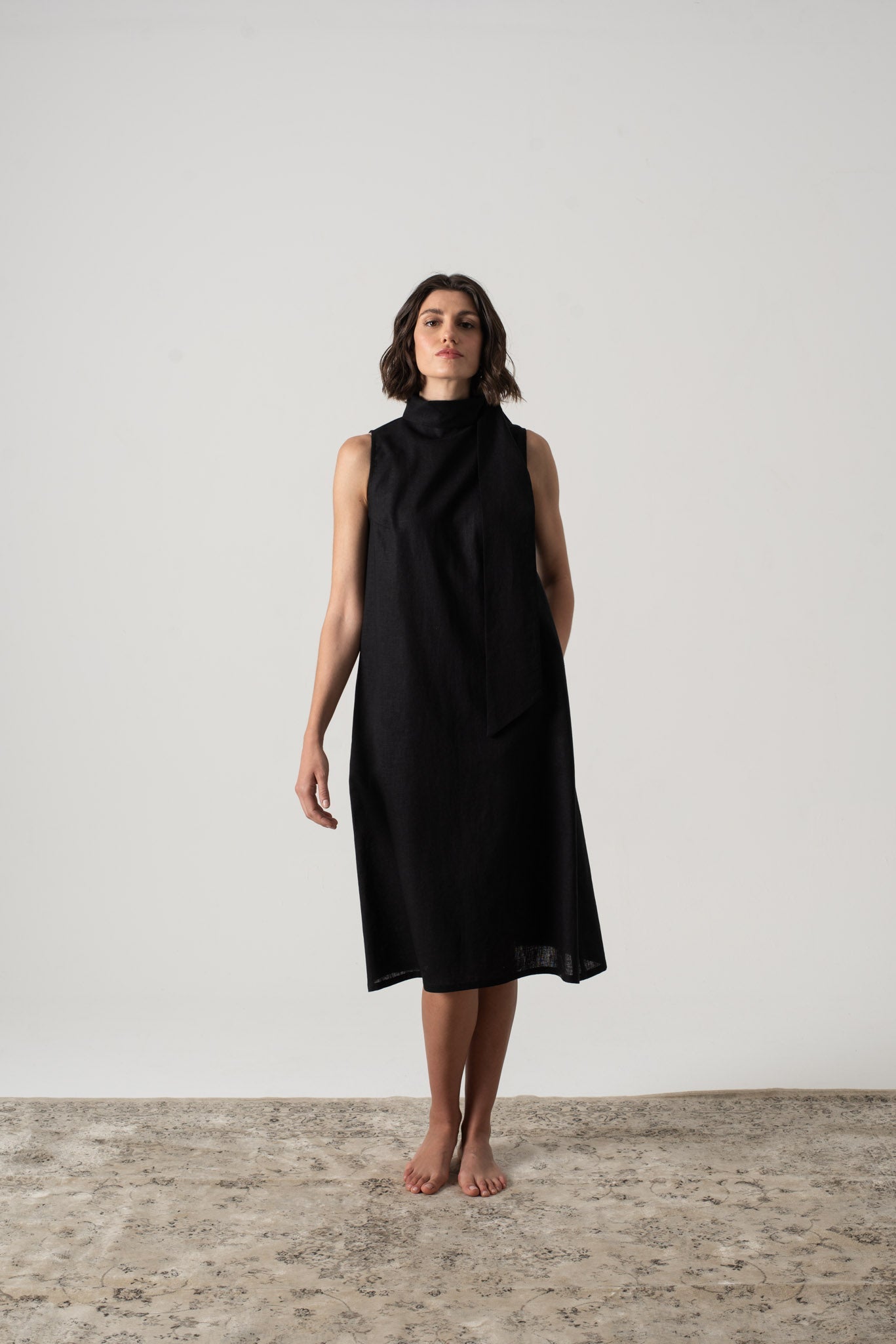 Axel Linen Tie Dress Black Luxmii