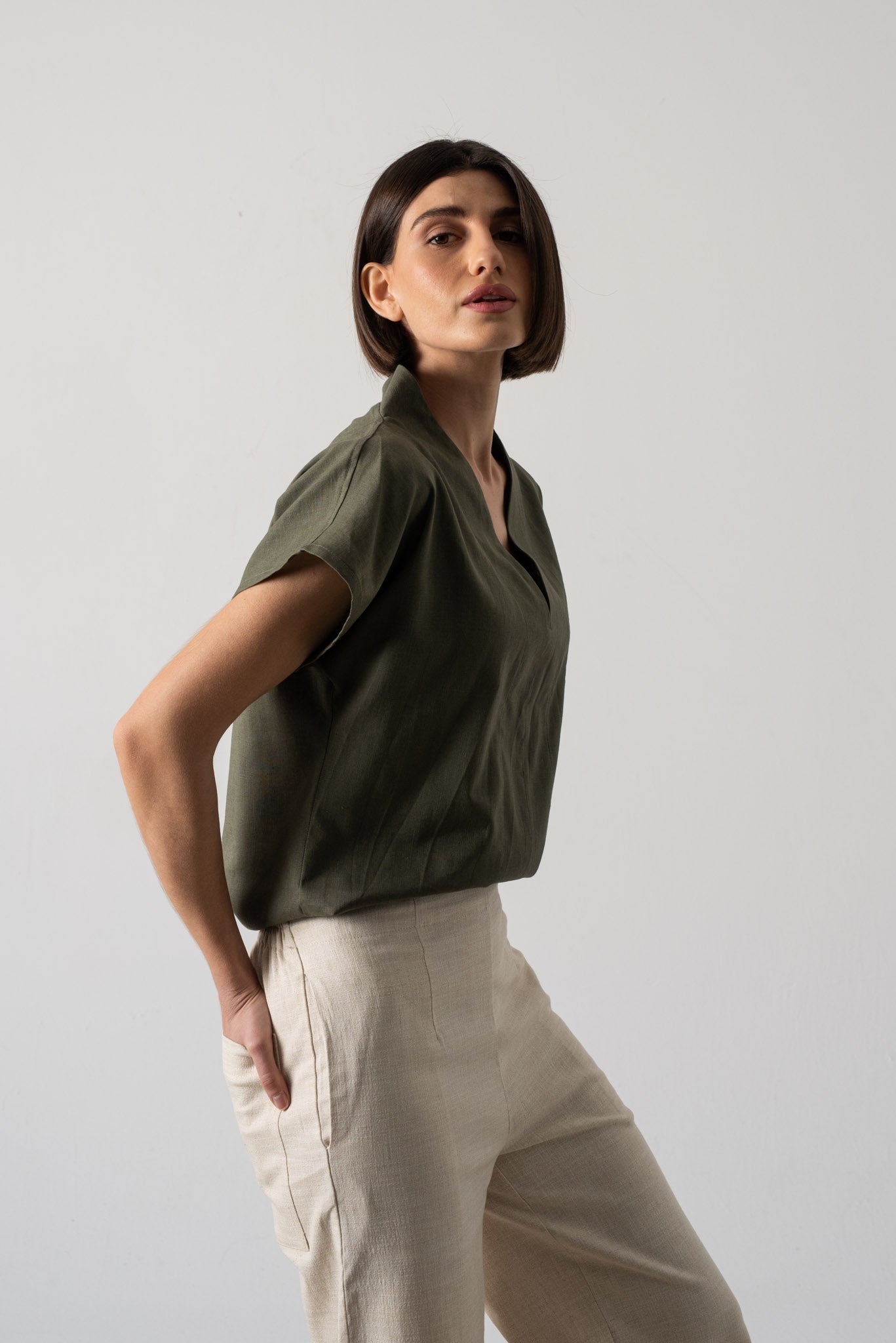 Collo Alto Top Khaki Luxmii