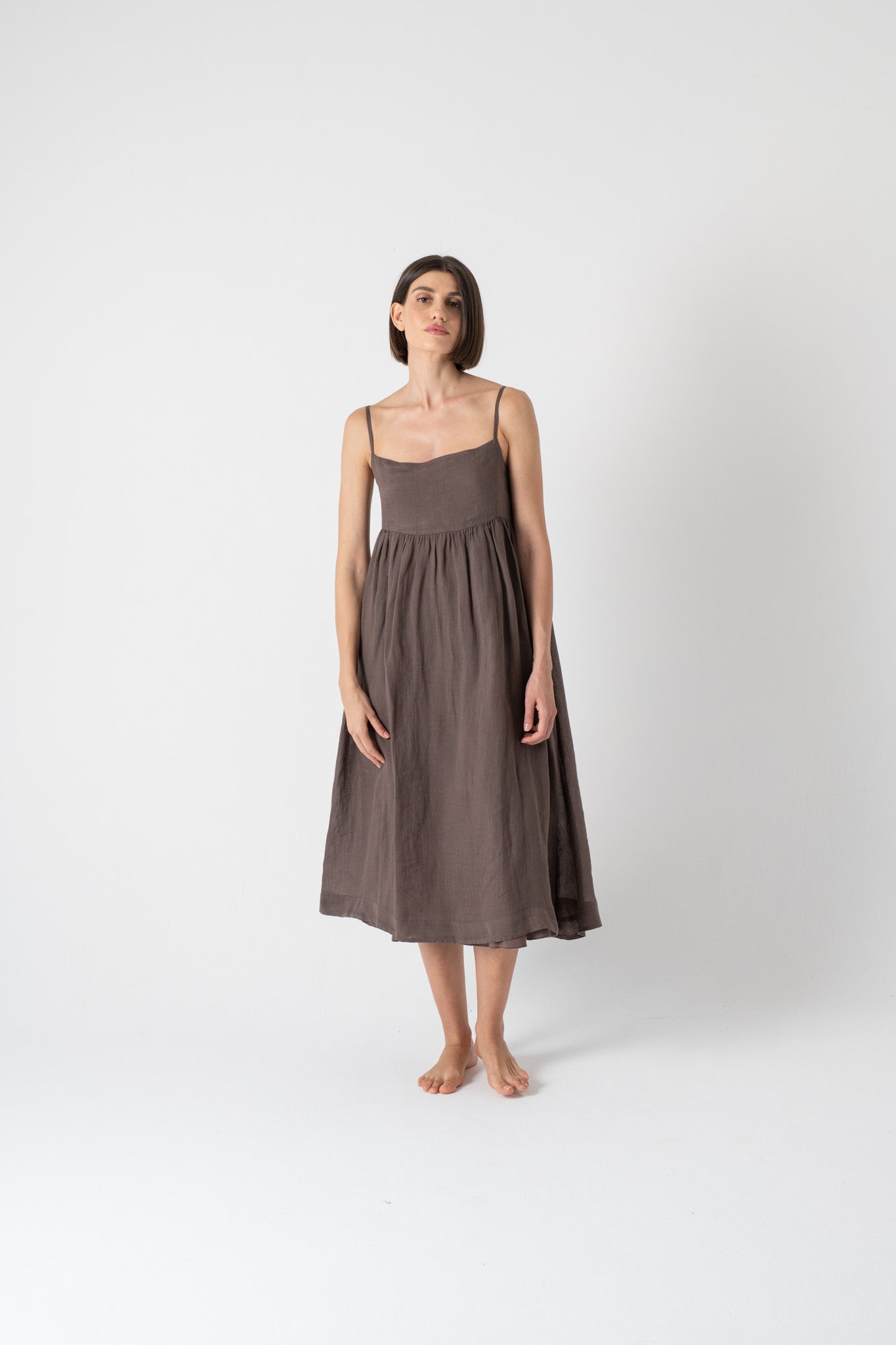Dress 2 in Ramie brown Luxmii