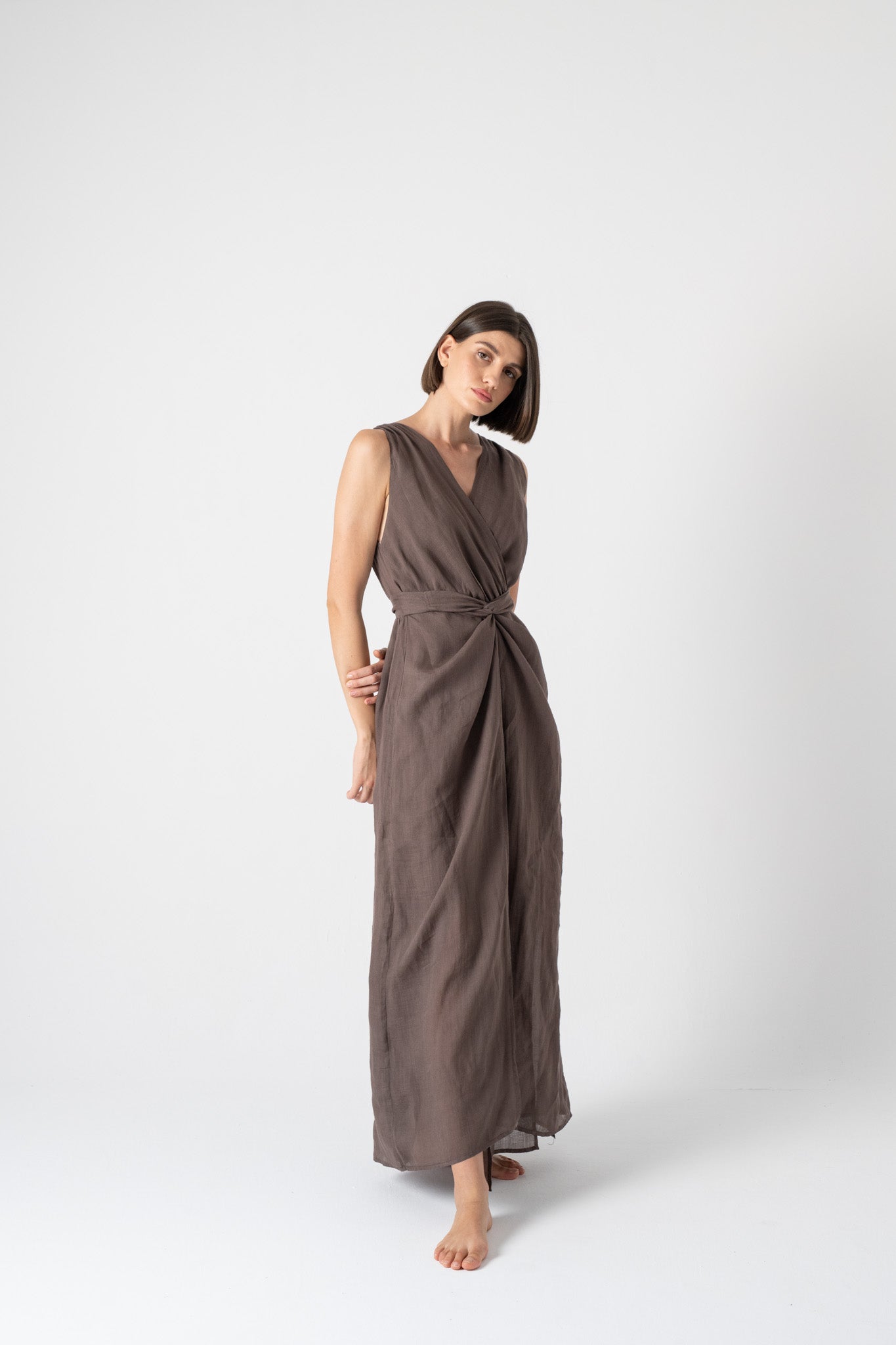 Dress 3 in Ramie brown Luxmii