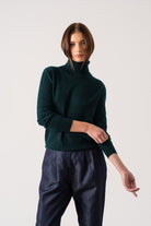 Ombra 100% Cashmere Turtleneck Sweater Forest Green Luxmii