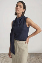 Vaeli Scarf Top Navy Luxmii