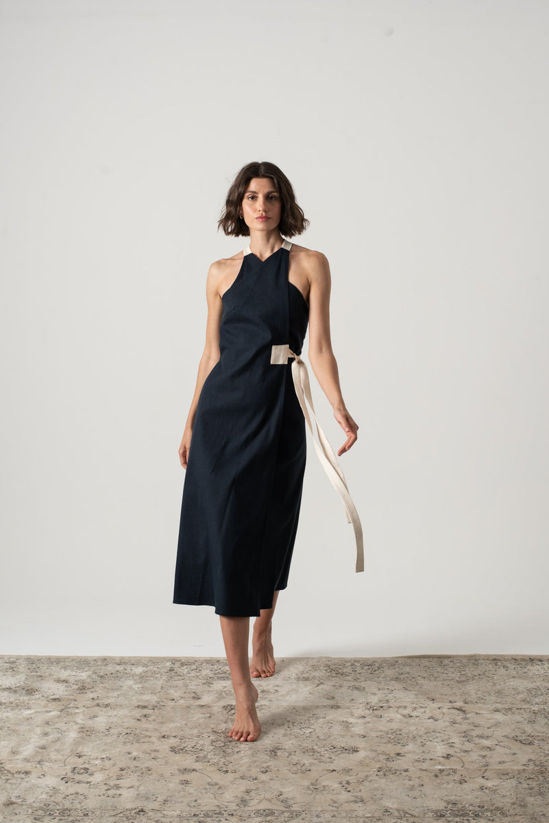 Zulu Linen Wrap Dress in Navy - LUXMII