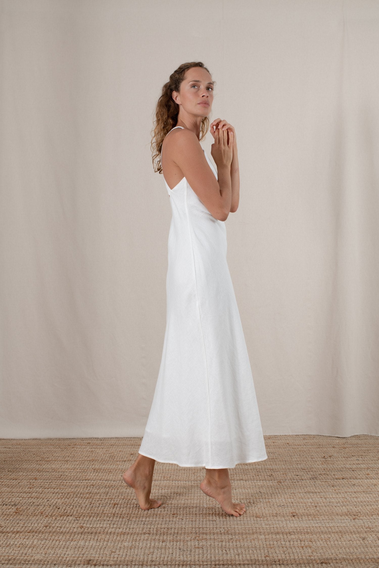 Linen maxi online